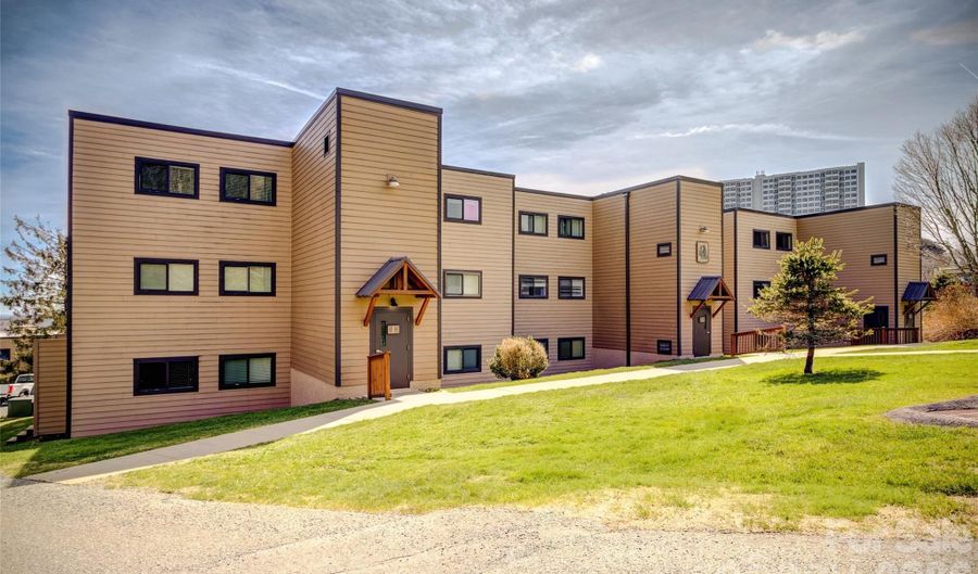 103 Sugar Ski Dr 331, Banner Elk, NC 28604 - 2 Beds, 2 Bath