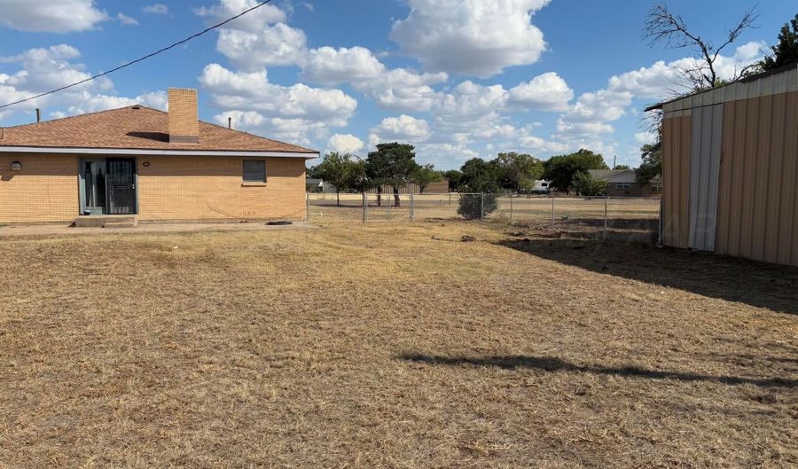 14800 XIT Trl, Amarillo, TX 79118 - 3 Beds, 2 Bath