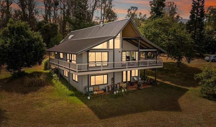 1365 Piiholo Rd, Makawao, HI 96768 - 3 Beds, 2 Bath