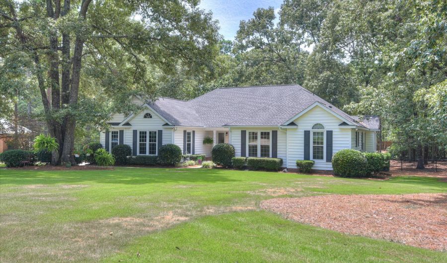 260 Cheltenham Dr, Aiken, SC 29803 - 2 Beds, 2 Bath