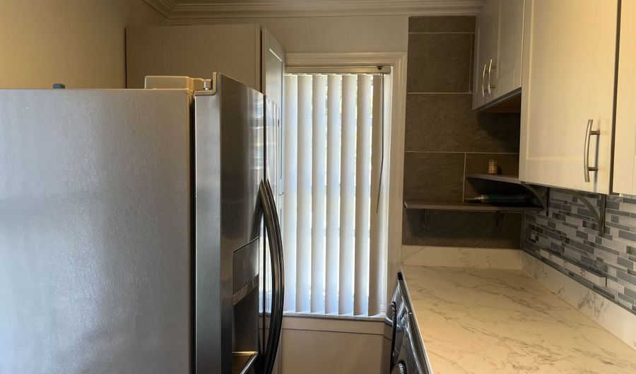 295 N Bishop Bld 92 Ave 13, Bridgeport, CT 06610 - 2 Beds, 1 Bath