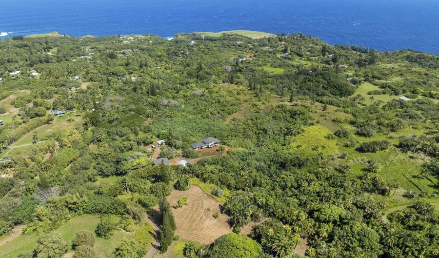 62 HOOLAWA Rd B, Haiku, HI 96708 - 0 Beds, 0 Bath