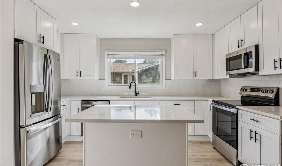 46 Douglas Dr S, Broomfield, CO 80020 - 3 Beds, 2 Bath