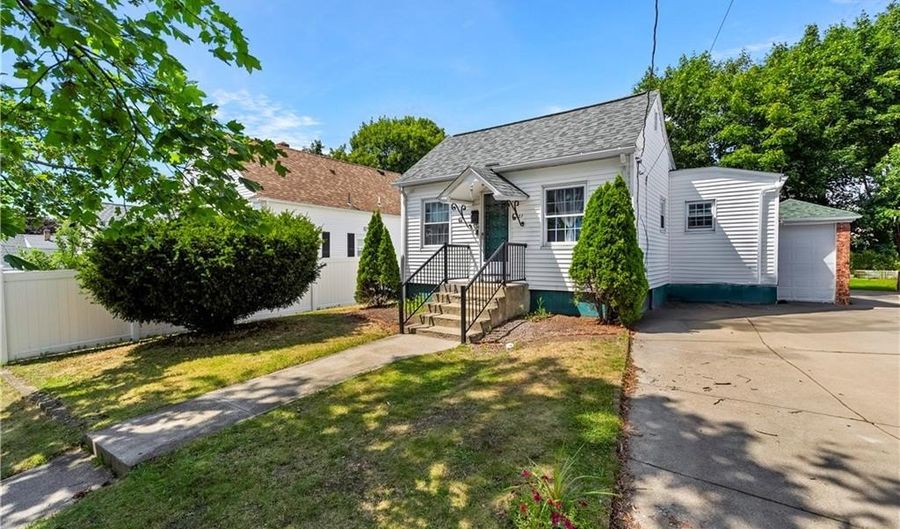 127 Gladstone St, Cranston, RI 02920 - 2 Beds, 1 Bath