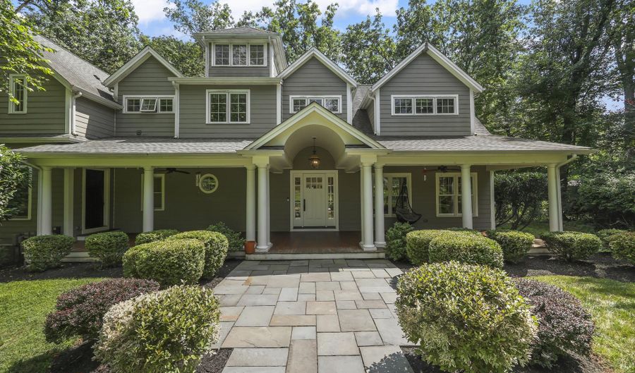 76 Culberson Rd, Basking Ridge, NJ 07920 - 5 Beds, 5 Bath
