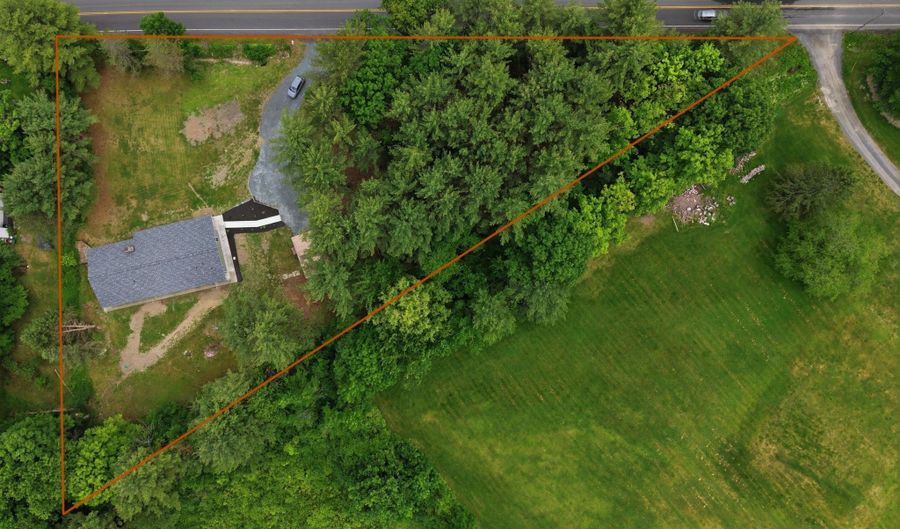 412 Bozenkill Rd, Altamont, NY 12009 - 5 Beds, 2 Bath