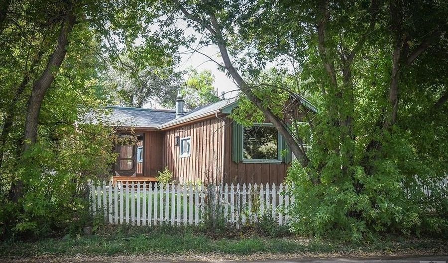 8882 Grand Ave, Beulah, CO 81023 - 2 Beds, 1 Bath