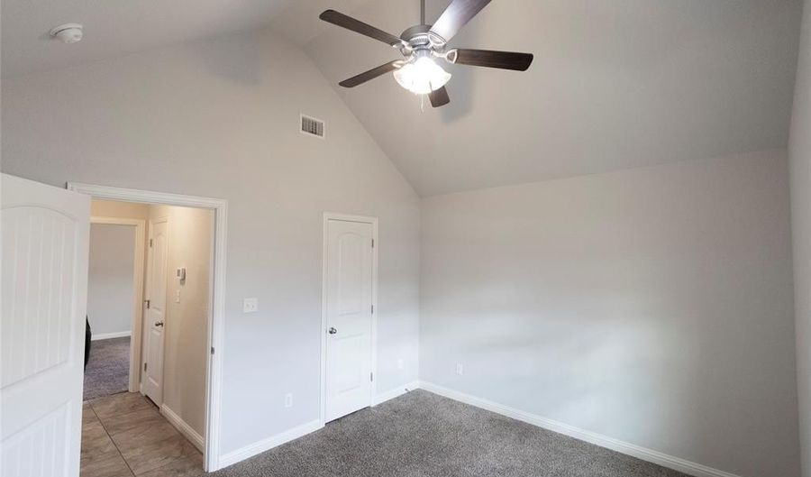 728 Westgate Dr, Aledo, TX 76008 - 3 Beds, 2 Bath