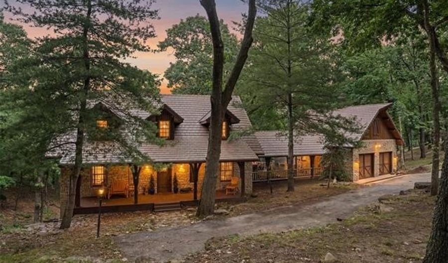 34320 S Coves Dr, Afton, OK 74331 - 5 Beds, 5 Bath