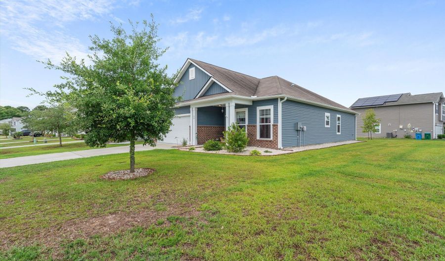 24 Seneca Way, Beaufort, SC 29906 - 3 Beds, 2 Bath