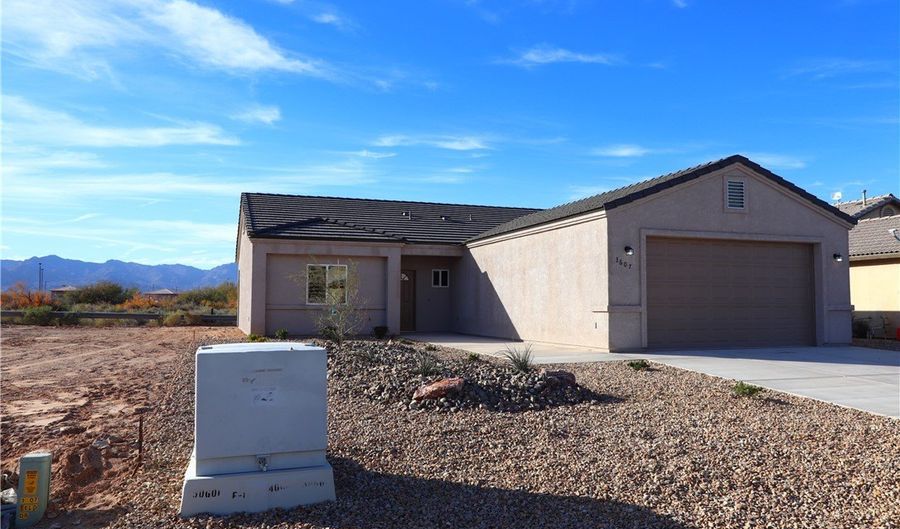 3607 Terra Loma Dr, Bullhead City, AZ 86442 - 3 Beds, 2 Bath