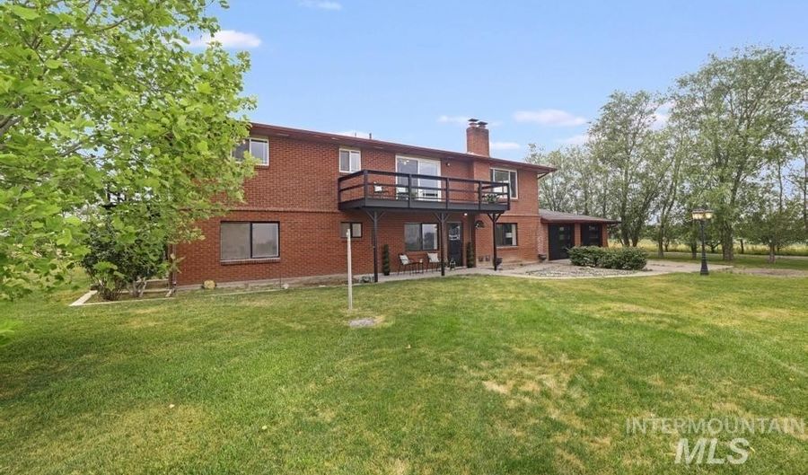 1443 E 4300 N, Buhl, ID 83316 - 5 Beds, 2 Bath