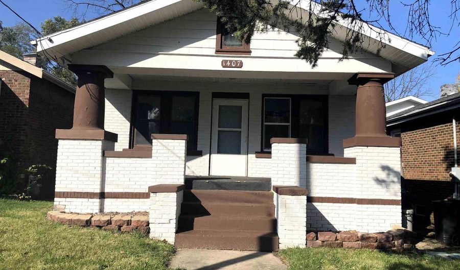 1407 E ROUSE St, Peoria, IL 61614 - 2 Beds, 1 Bath