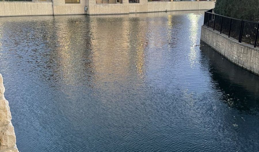 1210 N Foxdale Dr 109, Addison, IL 60101 - 2 Beds, 2 Bath