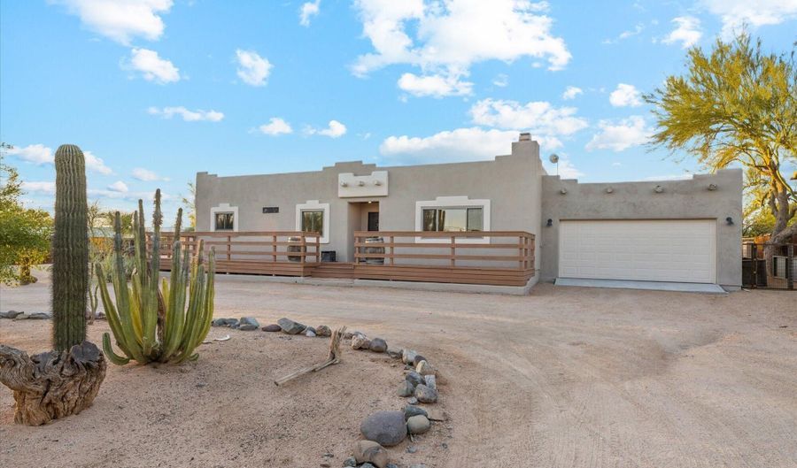 27435 N 45TH St, Cave Creek, AZ 85331 - 3 Beds, 2 Bath