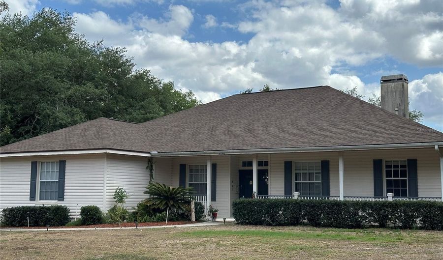 5261 WATERWOOD Dr, Bartow, FL 33830 - 3 Beds, 2 Bath