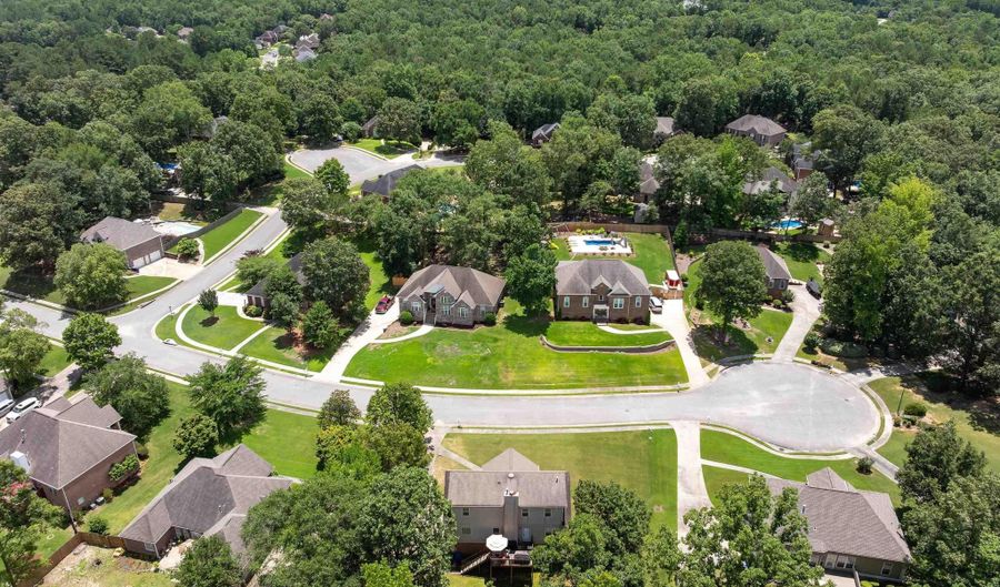 424 WYNLAKE Ln, Alabaster, AL 35007 - 4 Beds, 3 Bath