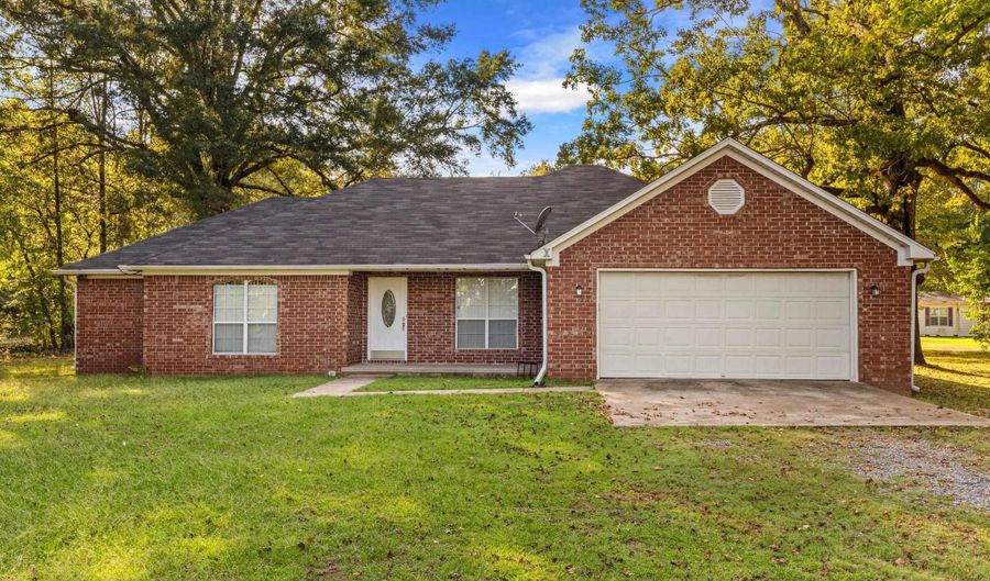 380 Apple Hill Rd, Austin, AR 72007 - 3 Beds, 2 Bath