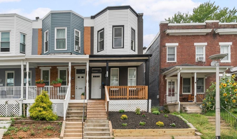 530 E 38TH St, Baltimore, MD 21218 - 4 Beds, 4 Bath