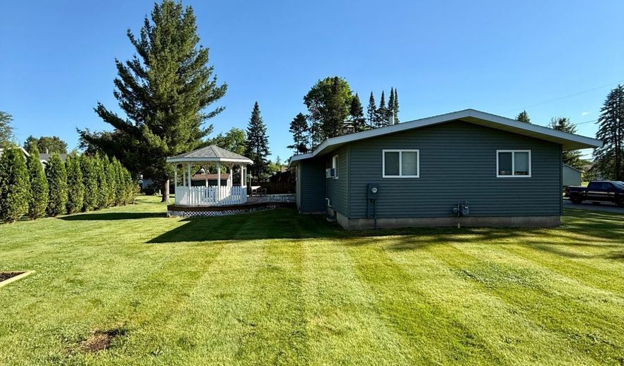 116 WEIX St, Antigo, WI 54409 - 3 Beds, 3 Bath