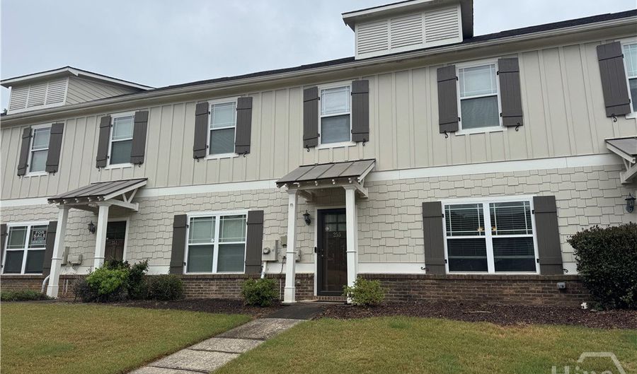 255 Oconee River Cir, Athens, GA 30605 - 3 Beds, 4 Bath