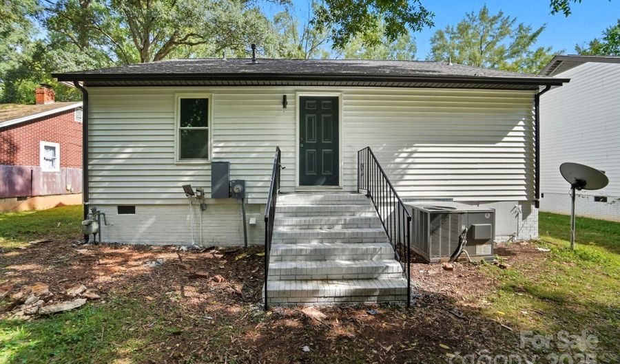 419 Alpha St, Charlotte, NC 28205 - 3 Beds, 2 Bath