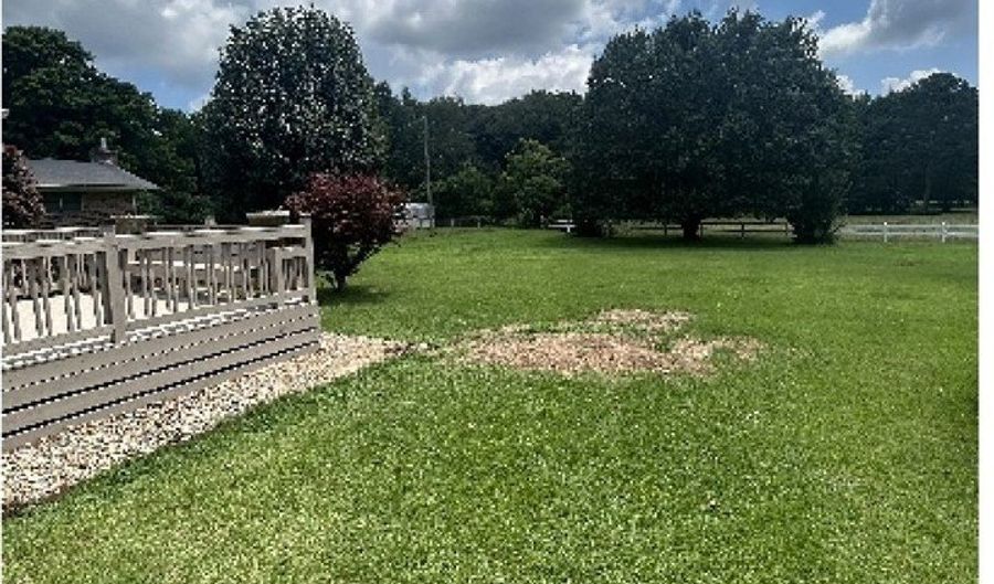 18176 N Jefferson Aly 1, Athens, AL 35614 - 4 Beds, 3 Bath