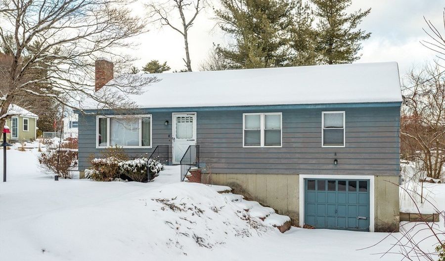 10 Jonathan Dr, Ayer, MA 01432 - 3 Beds, 1 Bath