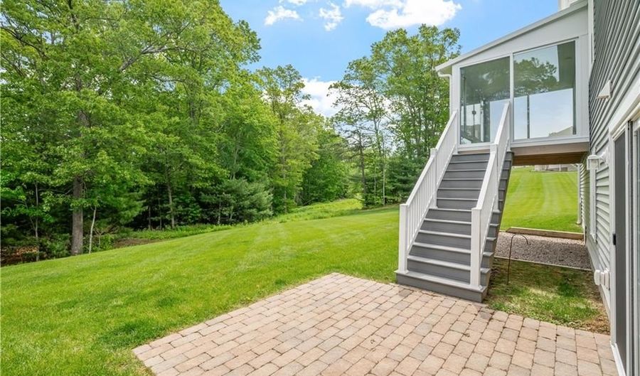 170 Providence Pike 135, North Smithfield, RI 02896 - 2 Beds, 2 Bath