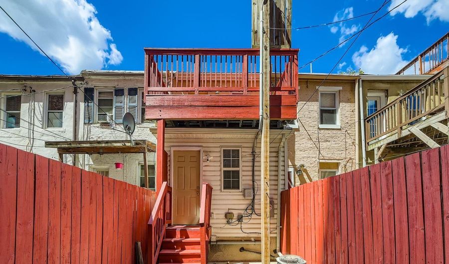 1107 W HAMBURG St, Baltimore, MD 21230 - 2 Beds, 3 Bath