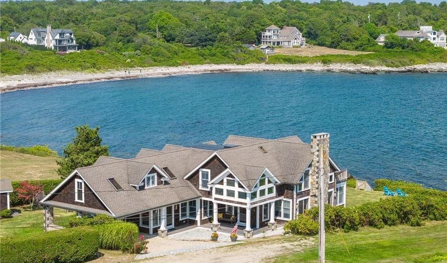 4 Hull Cove St, Jamestown, RI 02835 - 4 Beds, 4 Bath