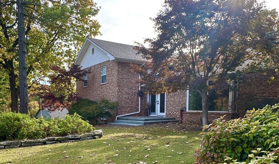 33239 Thompson Rd, Afton, OK 74331 - 4 Beds, 4 Bath