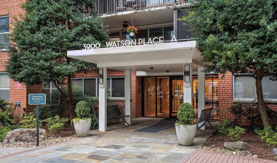 3900 WATSON Pl NW A-5H, Washington, DC 20016 - 2 Beds, 2 Bath