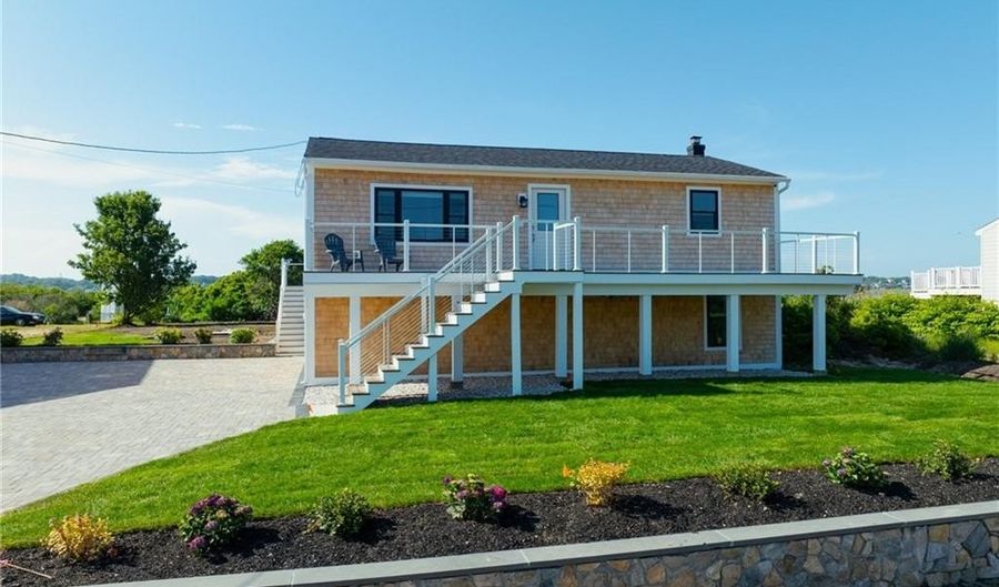 446 Atlantic Ave, Westerly, RI 02891 - 3 Beds, 3 Bath