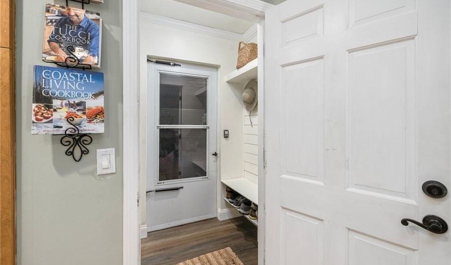 68 Daniel Dr, North Kingstown, RI 02852 - 4 Beds, 3 Bath