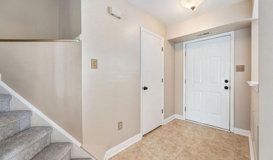 99 FOREST Ct, Mantua, NJ 08051 - 2 Beds, 3 Bath