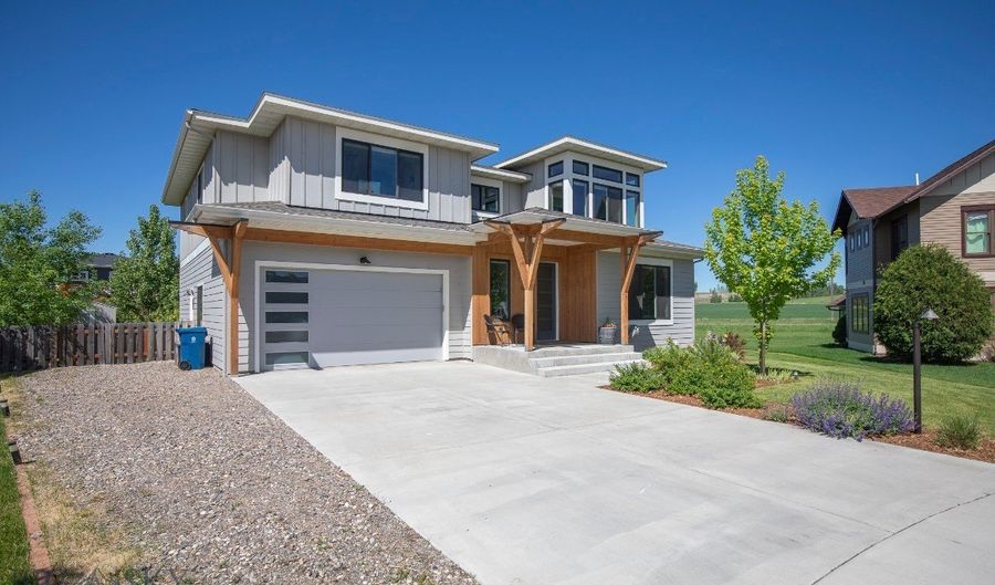 121 Laura Ct, Bozeman, MT 59718 - 5 Beds, 3 Bath
