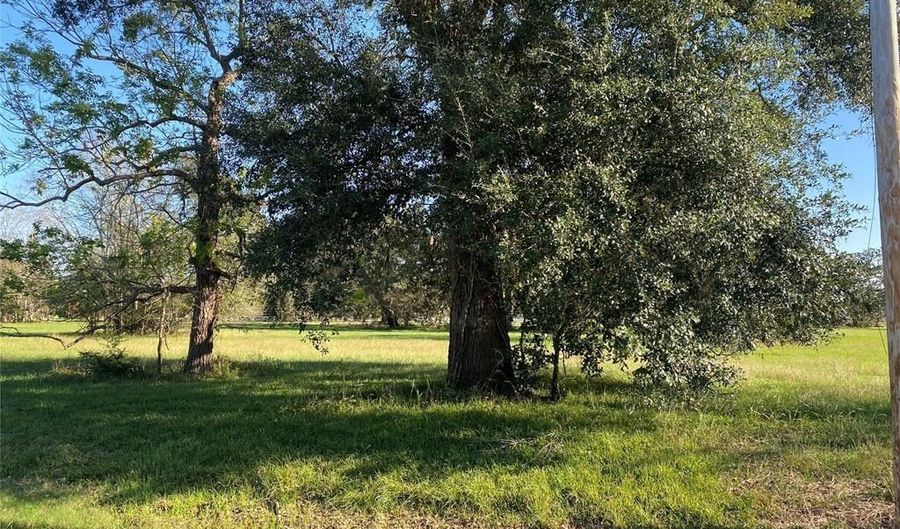 500 Rocking Horse, Angleton, TX 77515 - 0 Beds, 0 Bath