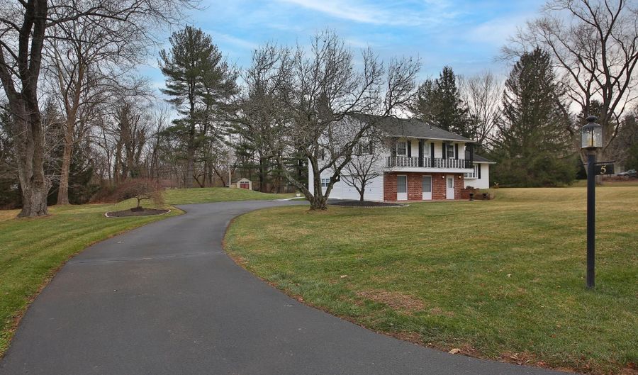 5 DETWEILER Ln, Ambler, PA 19002 - 3 Beds, 3 Bath