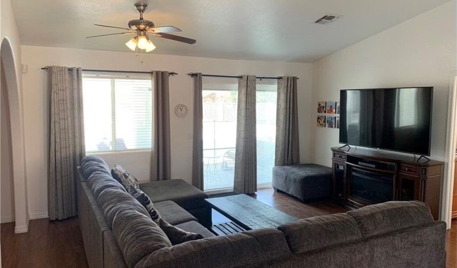 2436 Park Ridge Ave, Bullhead City, AZ 86429 - 4 Beds, 3 Bath