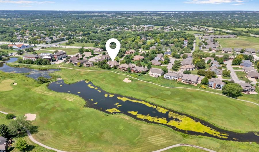 618 18th Fairway, Andover, KS 67002 - 4 Beds, 4 Bath