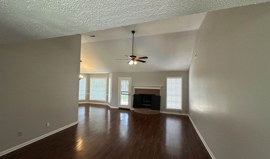 3574 THISTLE VALLEY Ln, Bartlett, TN 38135 - 5 Beds, 3 Bath