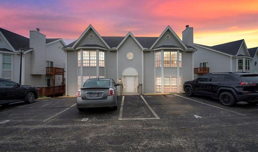 1716 Whispering Creek Dr C, Ballwin, MO 63021 - 2 Beds, 2 Bath