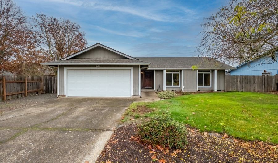 2473 GRAND PRAIRIE Rd, Albany, OR 97322 - 3 Beds, 2 Bath