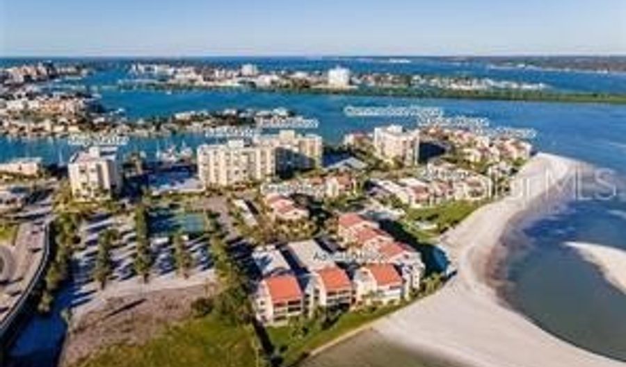 865 S GULFVIEW Blvd 311, Clearwater, FL 33767 - 2 Beds, 2 Bath