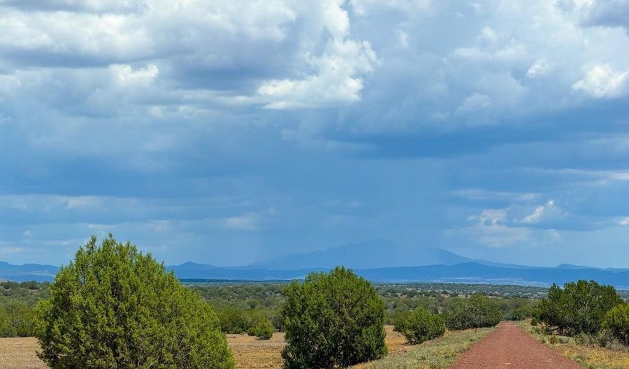 215 Gleed Station Rd Lot D 10 Acre, Ash Fork, AZ 86320 - 0 Beds, 0 Bath