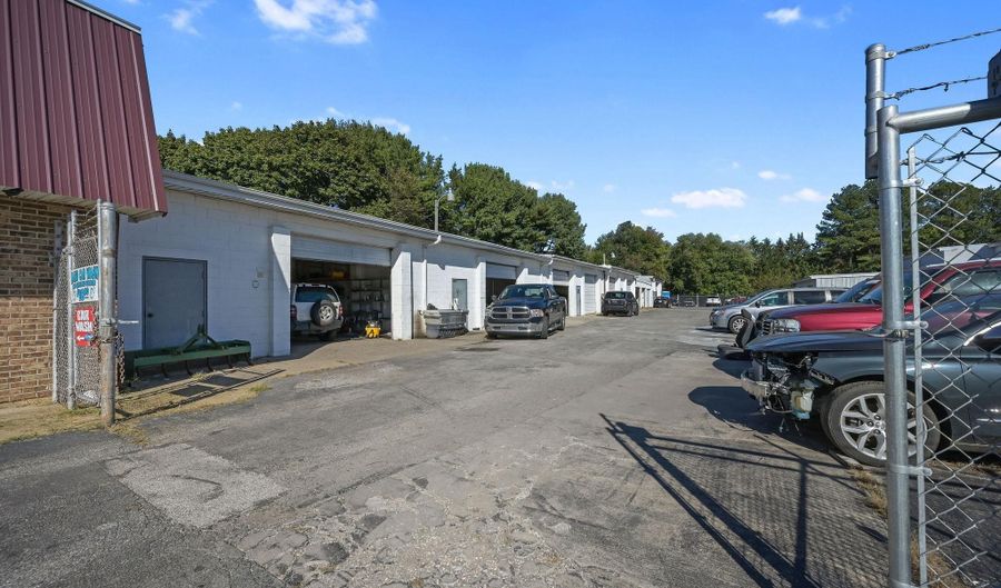 5382 N DUPONT Hwy, Dover, DE 19901 - 0 Beds, 0 Bath