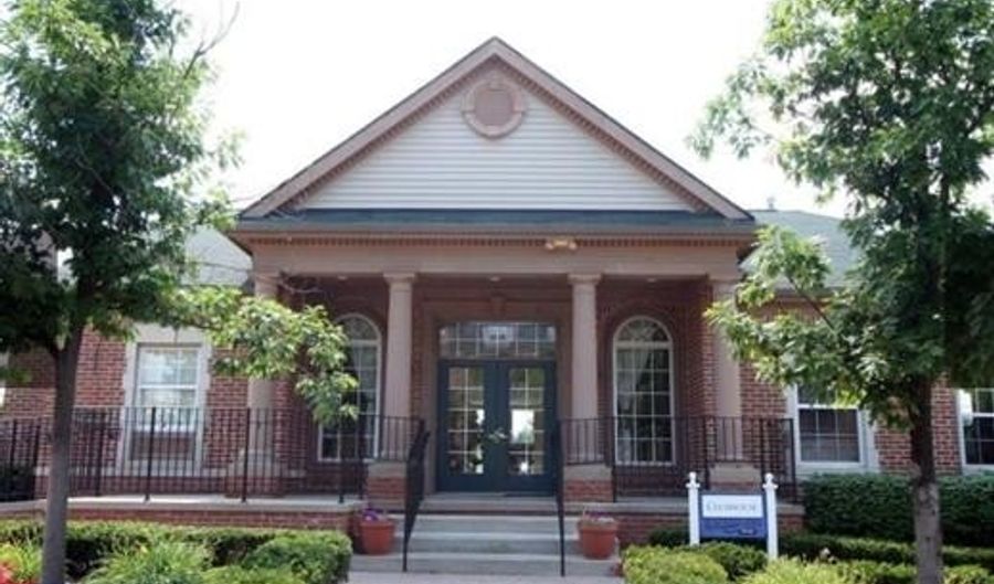 2736 BARCLAY Way NE 4, Ann Arbor, MI 48105 - 2 Beds, 3 Bath