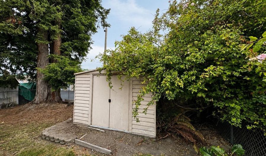 1254 Poplar Dr, Arcata, CA 95521 - 2 Beds, 2 Bath