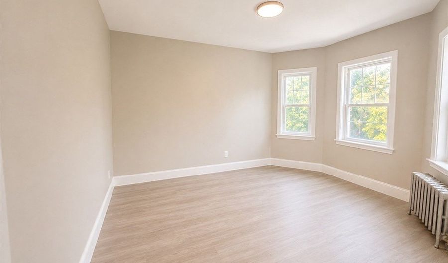 22 Fernboro St, Boston, MA 02121 - 9 Beds, 3 Bath